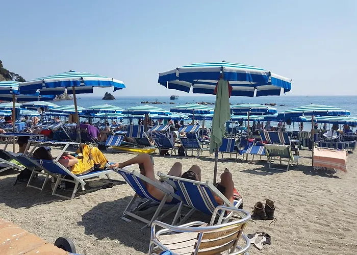 Monterosso In Servano's Monterosso al Mare