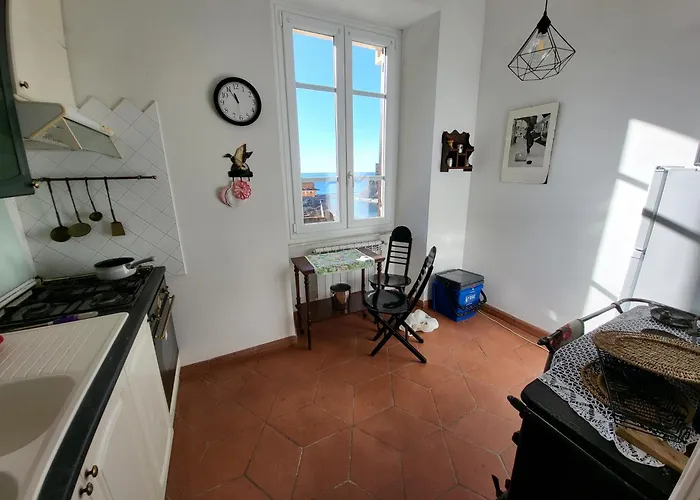 Monterosso In Servano's